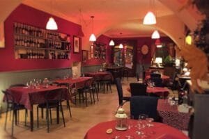 Cantine Meana Susa: cucina piemontese e panorama sulla valle