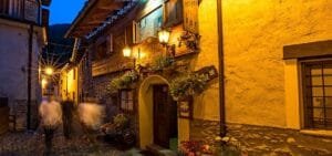 Scopri la magia della pizza al ristorante étoile des neiges a Sauze d'Oulx