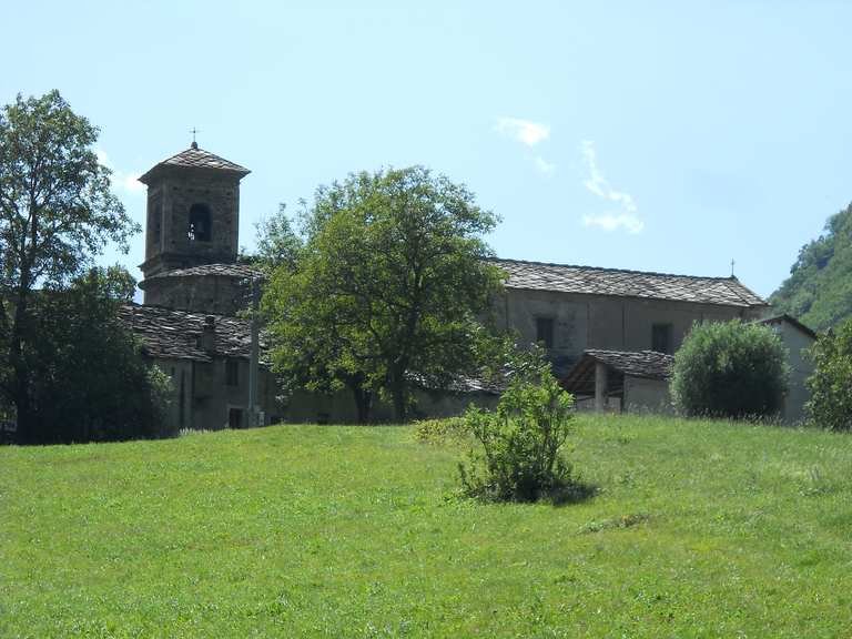 Scopri l'abbazia di Novalesa: trekking panoramici tra storia e natura