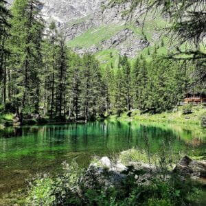 Lago di Pellaud: il gioiello nascosto del Gran Paradiso che incanta con i suoi specchi d'acqua