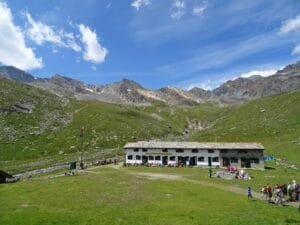 Rifugio Vittorio Sella: escursione da Valnontey nel cuore del Parco del Gran Paradiso