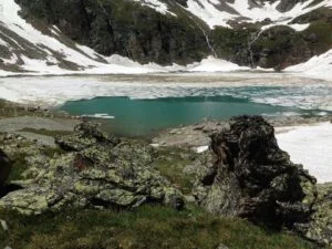 Scopri il lago di San Grato: un gioiello nascosto nella natura