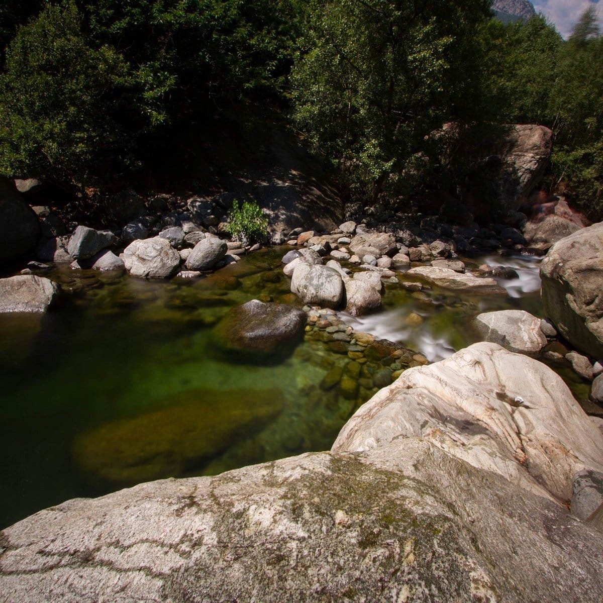 Scopri il torrente Fer: un paradiso nascosto per escursionisti a %location%