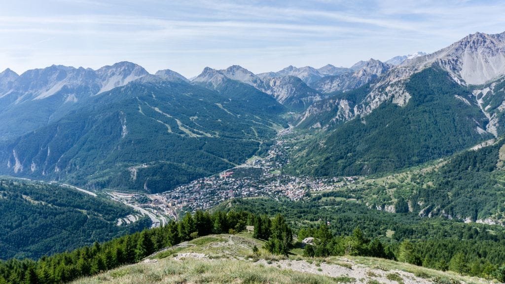 escursioni bardonecchia: scopri i migliori percorsi del 2025