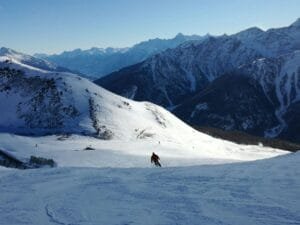 Crévacol: Comprensorio Sciistico Autentico nella Valle del Gran San Bernardo