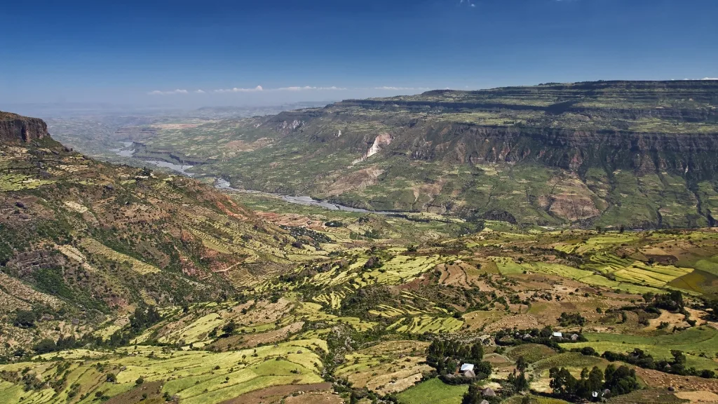 Trekking Val Grande: Guida Completa ai Sentieri 2025