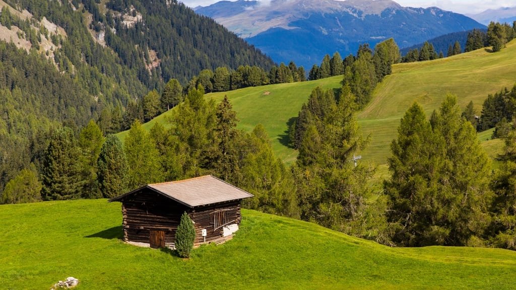 Rifugi Biella: Guida Completa ai Rifugi delle Alpi Biella