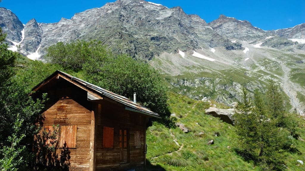 Rifugi Provincia Cuneo: I 6 Migliori Rifugi da Scoprire nel 2025